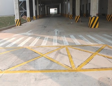 南阳南阳厂区道路标线施工