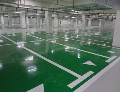 南阳南阳小区停车场标线